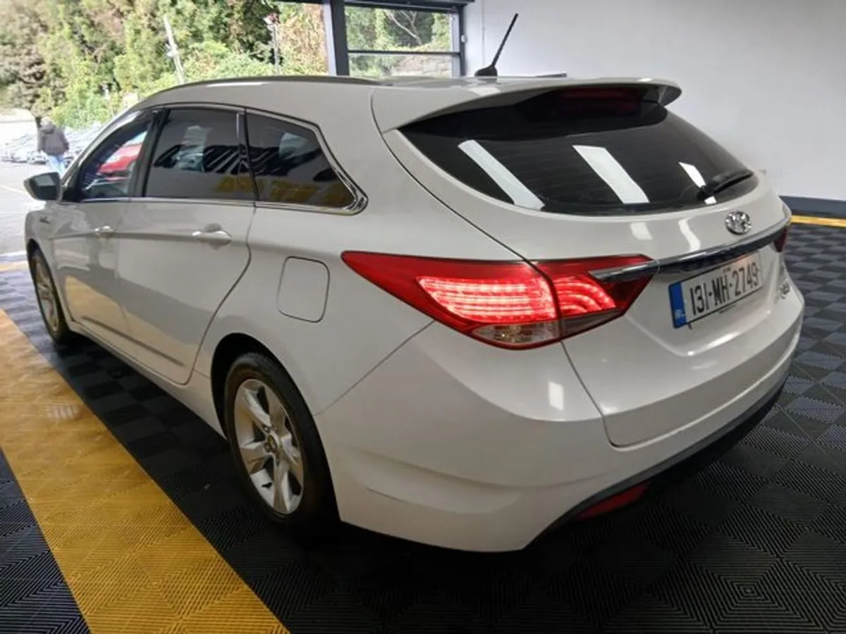 Hyundai i40 1.7 Crdi Active Estate Warranty - Image 4