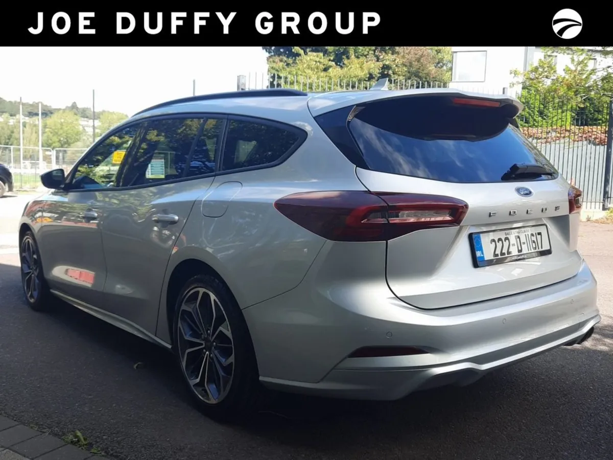 Ford Focus 1.0l Ecoboost 125PS St-line Style - Image 2