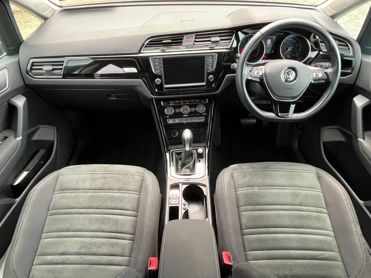 Volkswagen Touran Highline 1.4 Petrol Auto 7 Seat - Image 2