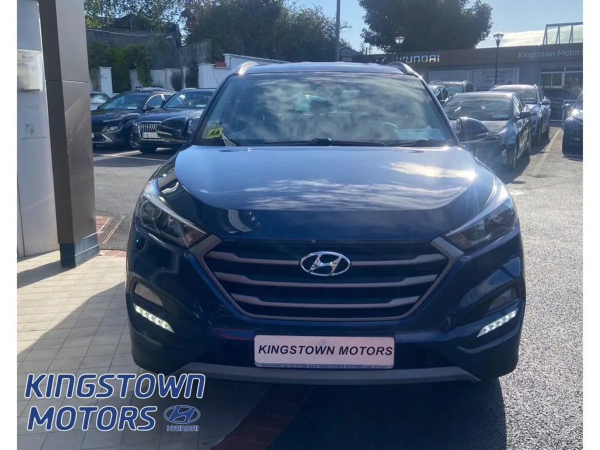 Hyundai Tucson Executive SE 5DR - Image 2