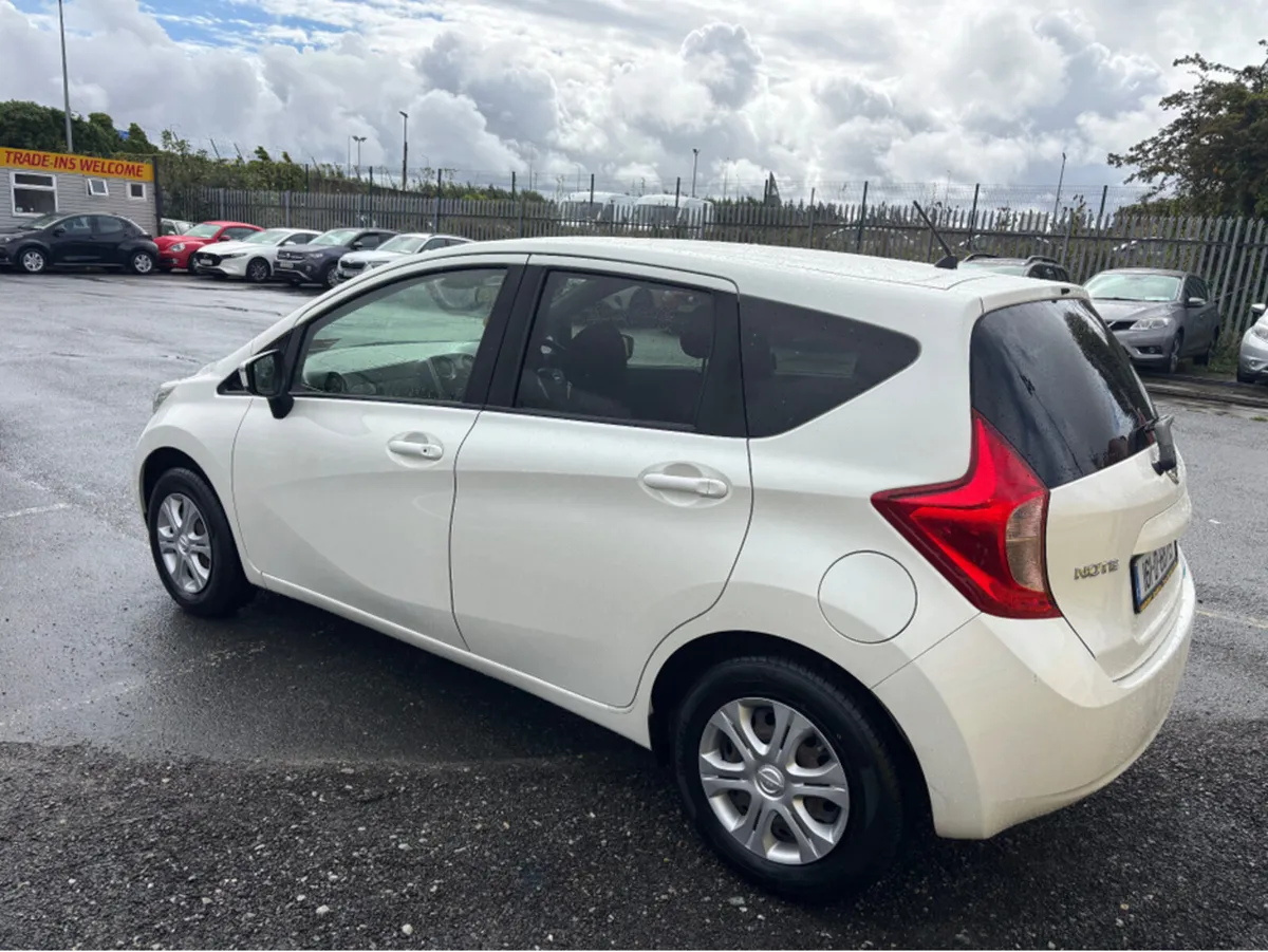 Nissan Note 5DR AUTO Push button start - Image 3
