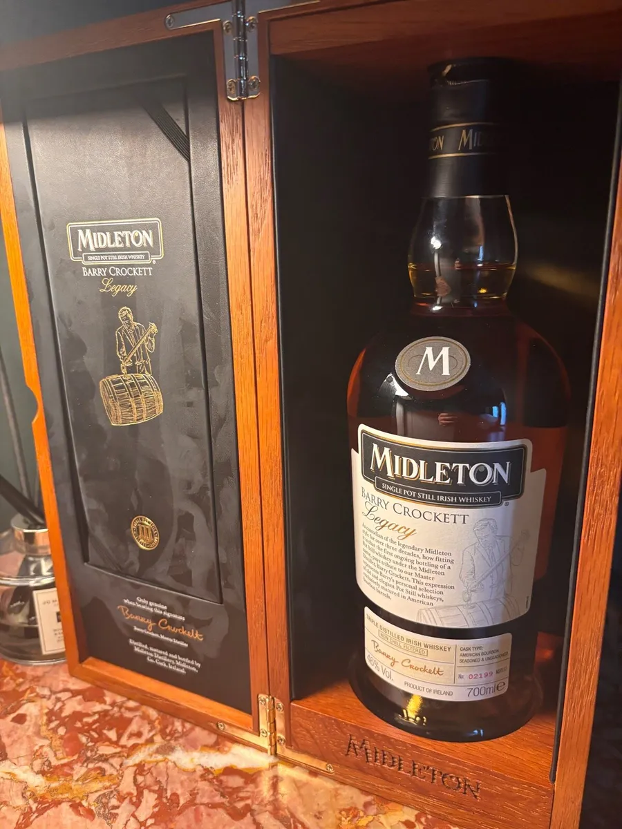 Midleton Very Rare Whiskey Barry Crockett Legacy E - Image 3