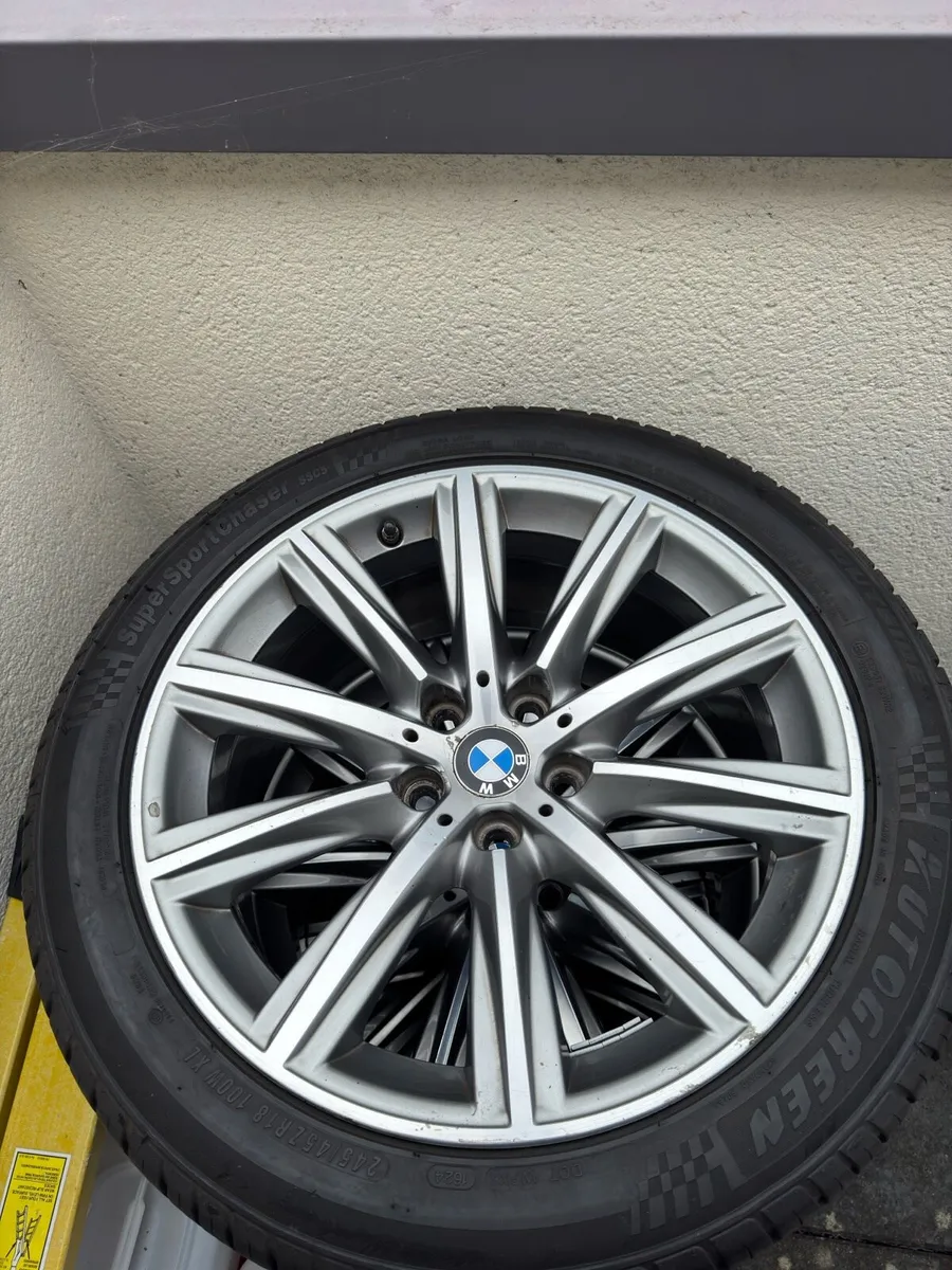 BMW G30 genuine 18 inch alloy wheels - Image 1