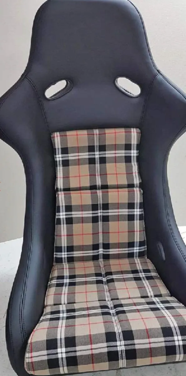 Upholstery Cars/Vintage Cars /Boots/Caravan Repair - Image 2
