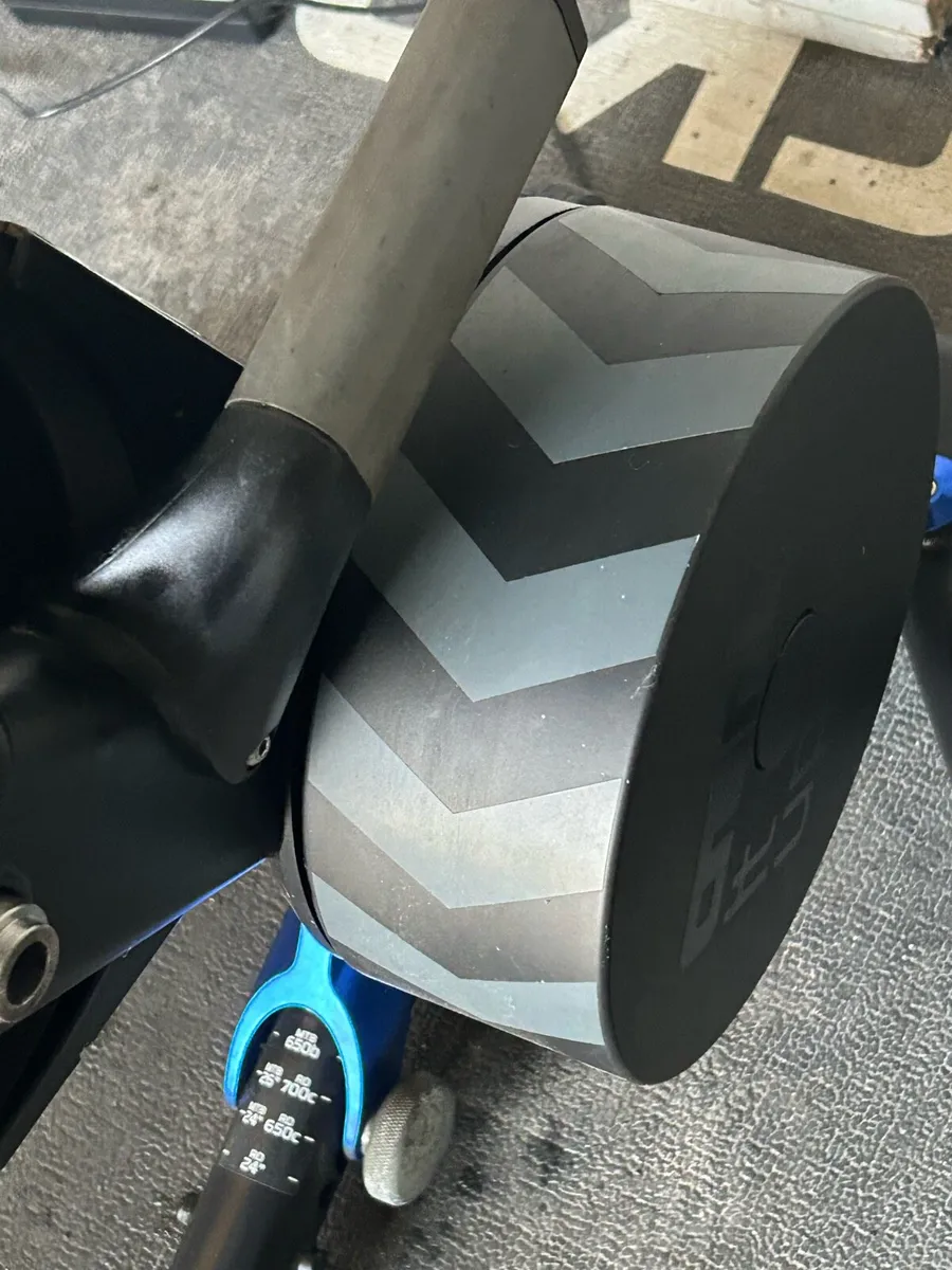 Wahoo Kickr V5 for sale - Image 3
