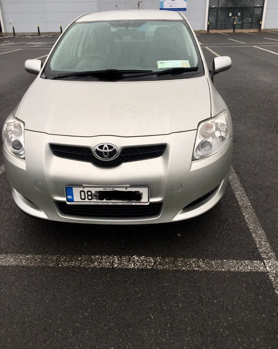 Toyota Auris 2008 - Image 1