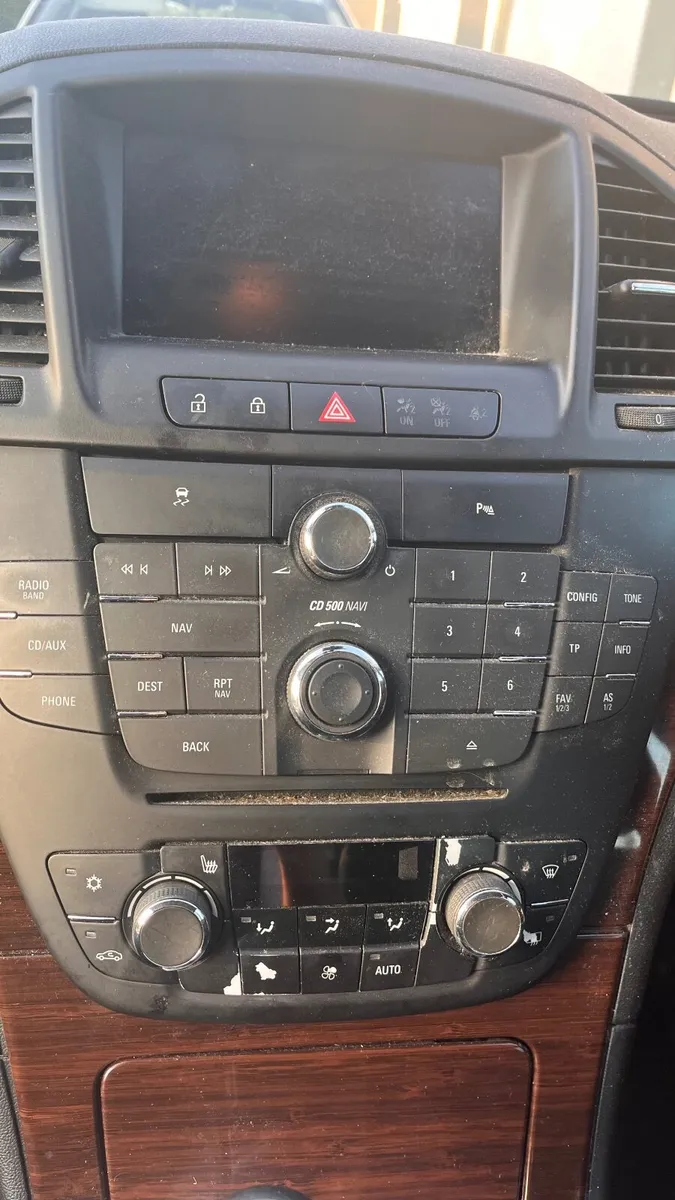 Car - Image 3