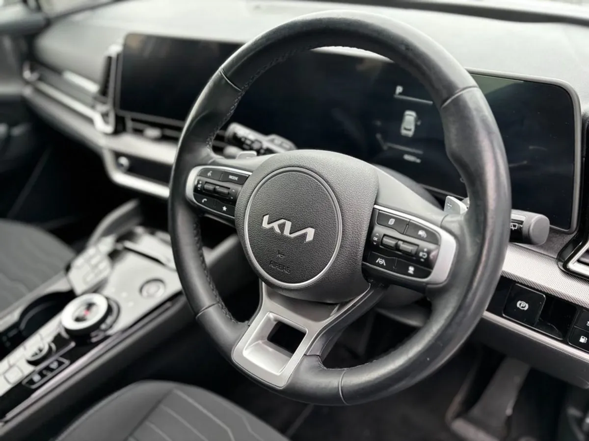 Kia Sportage 1.6 K3 Plug in Hybrid Automatic - Image 2