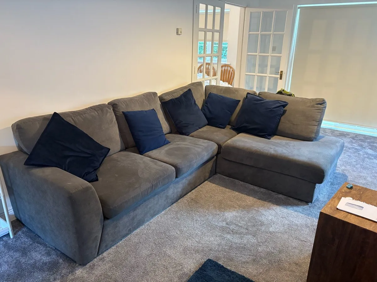 L Shaped Couch/Sofa - Image 1