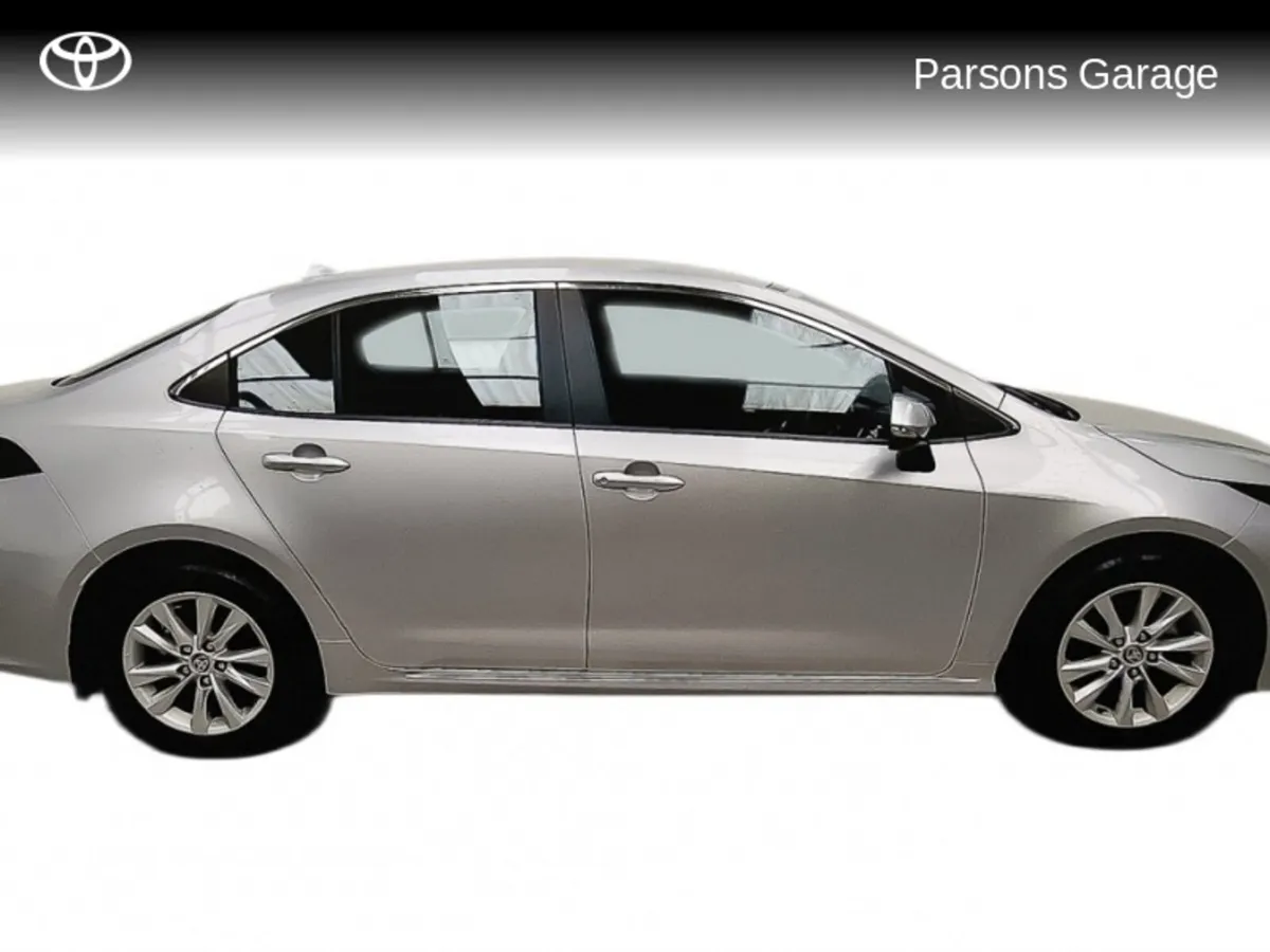 Toyota Corolla COROLLA LUNA SALOON - Image 3