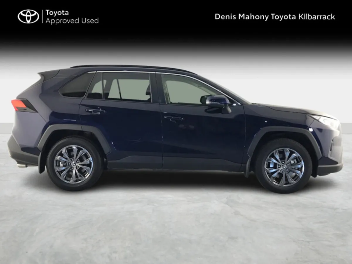 Toyota RAV4 RAV4 HYBRID SOL 4DR AUTO - Image 3