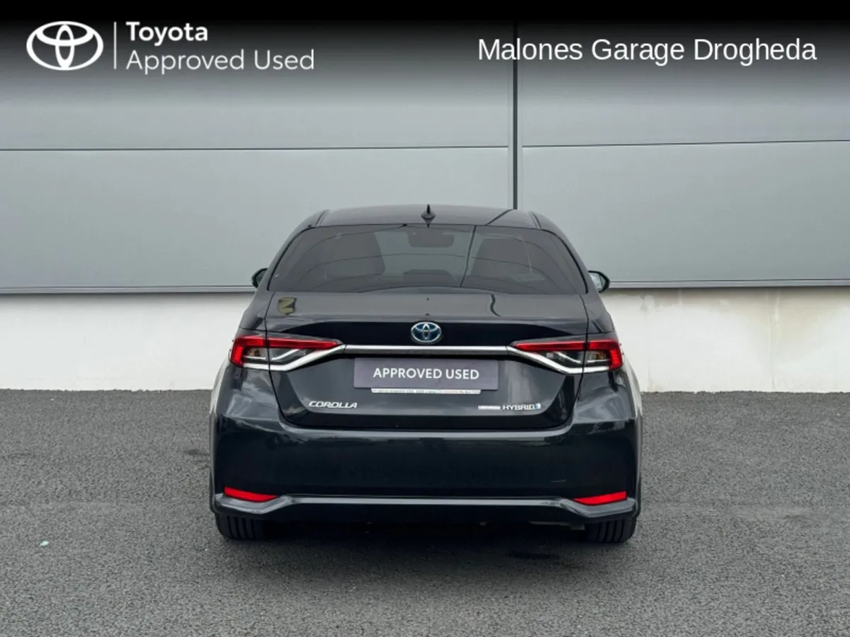 Toyota Corolla 1.8 Hybrid Luna Sport Call Now: 041 - Image 4