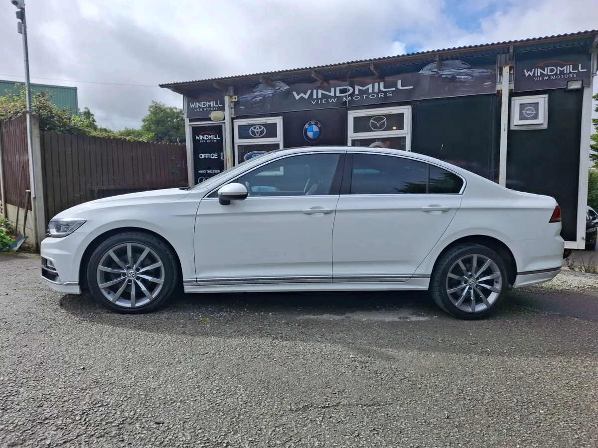 Volkswagen Passat 2019 - Image 4