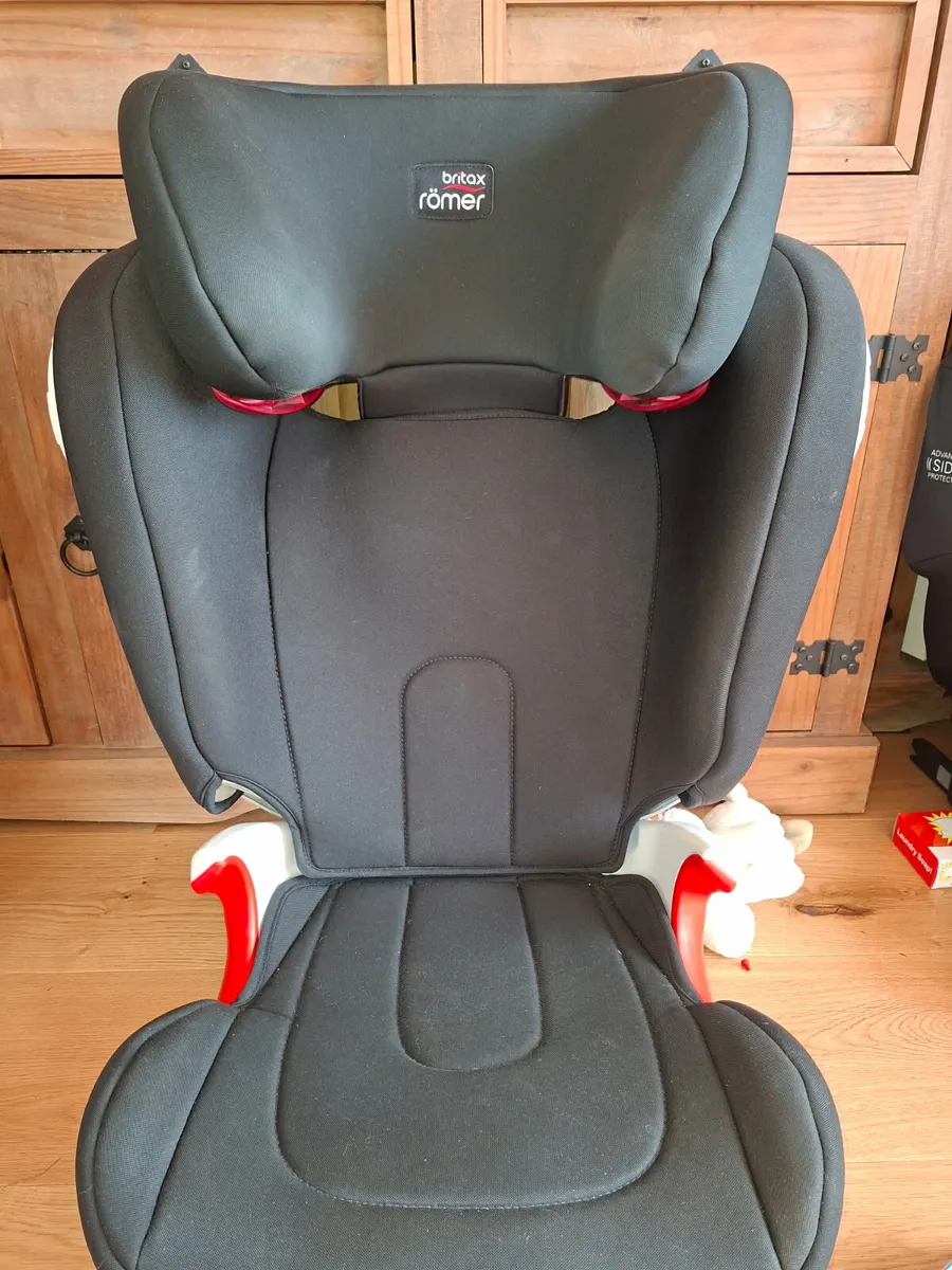 Childs car seat - Image 1