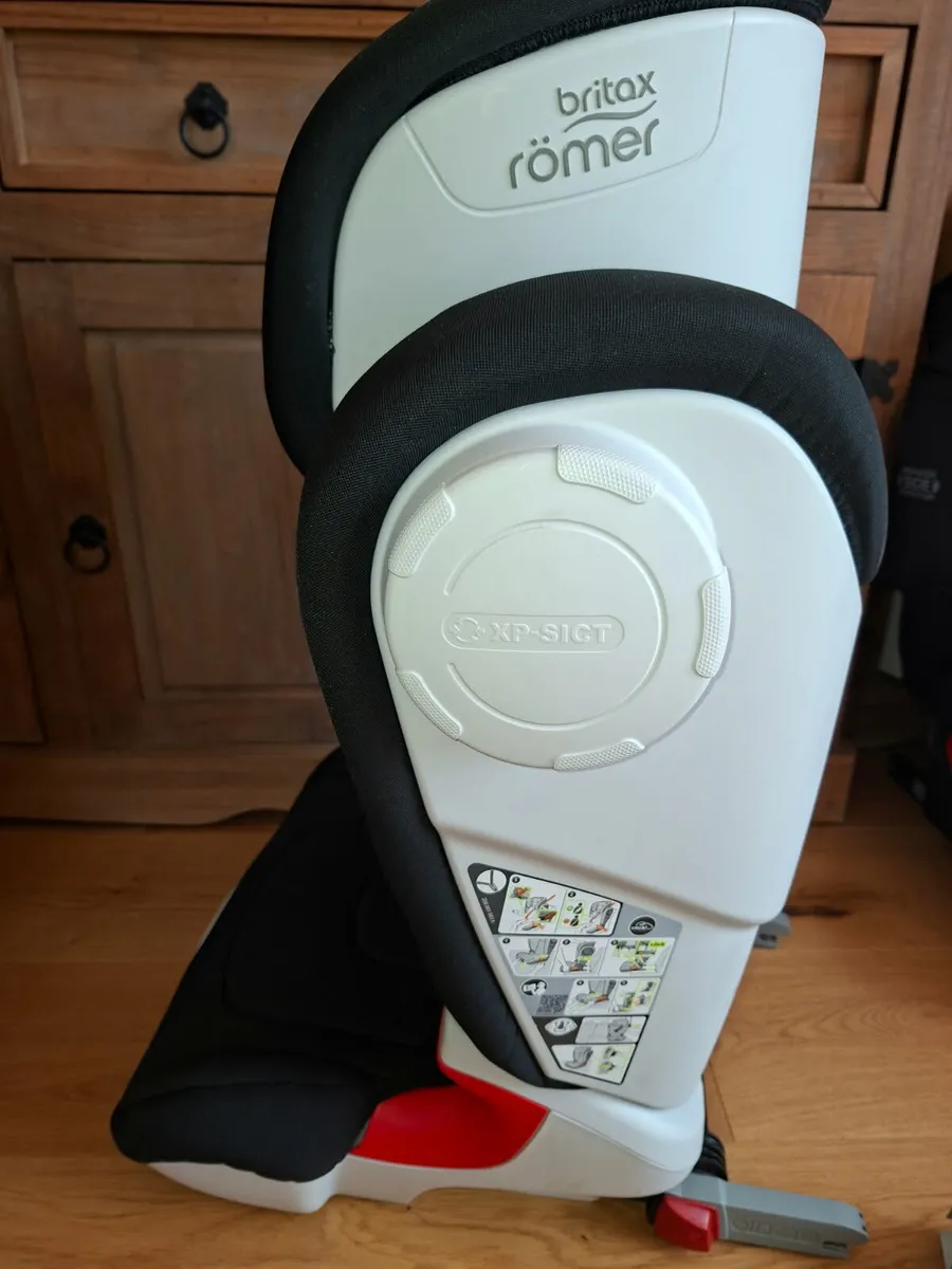 Childs car seat - Image 3