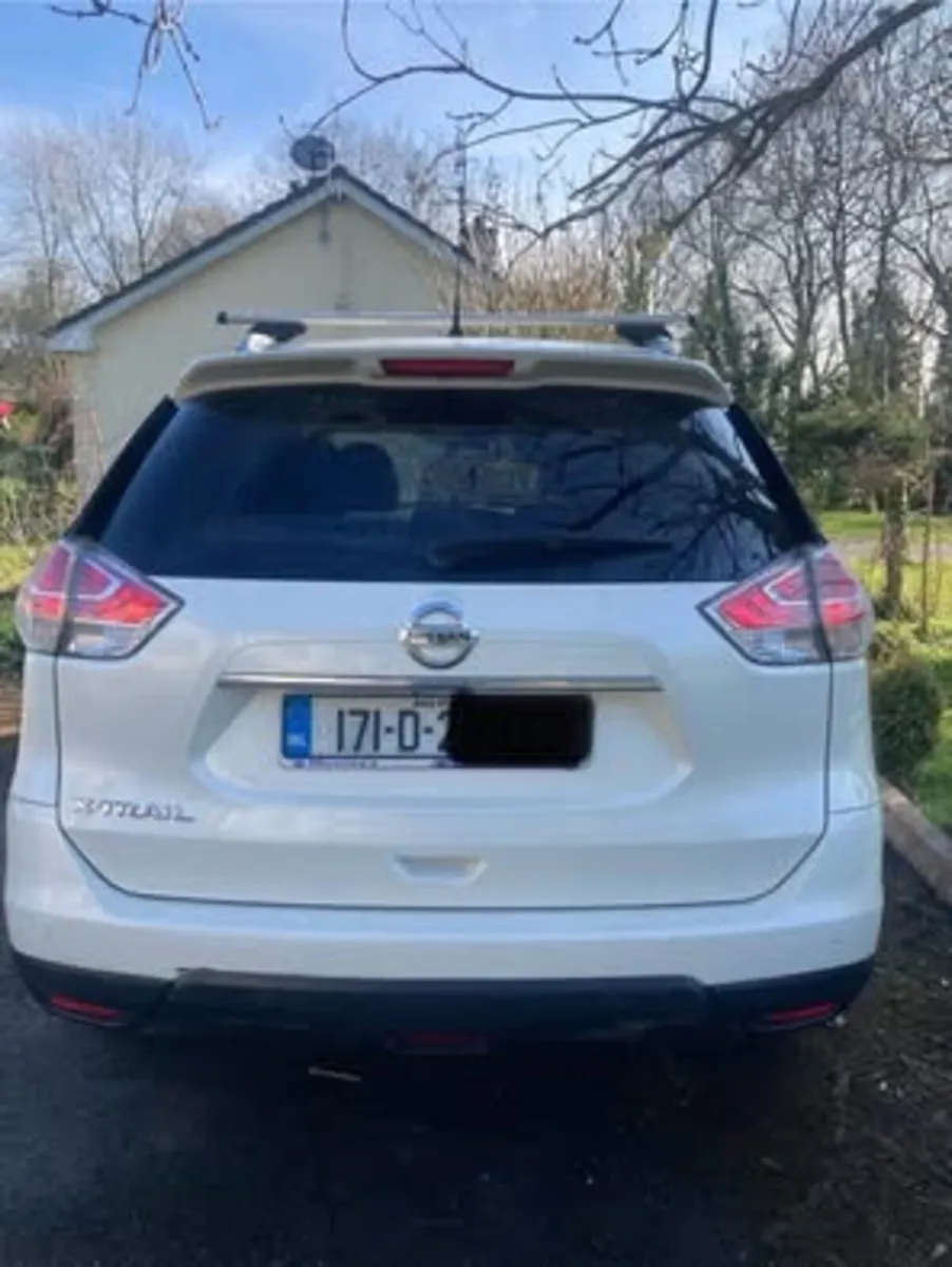 Nissan X-Trail 2017 - Image 2