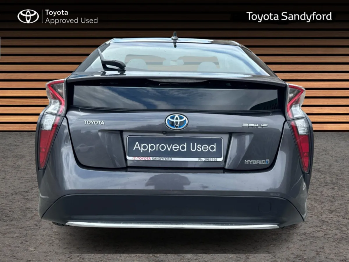 Toyota Prius HYBRID LUXURY AUTO // IRISH CAR // SA - Image 4