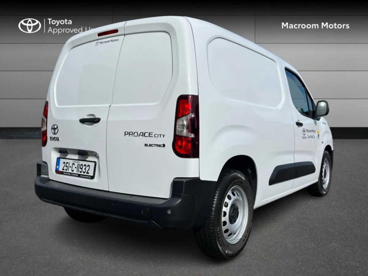 Toyota Proace City - Image 2