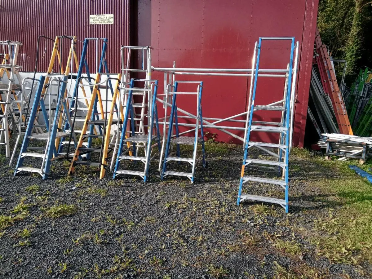 Platform ladders - Image 1