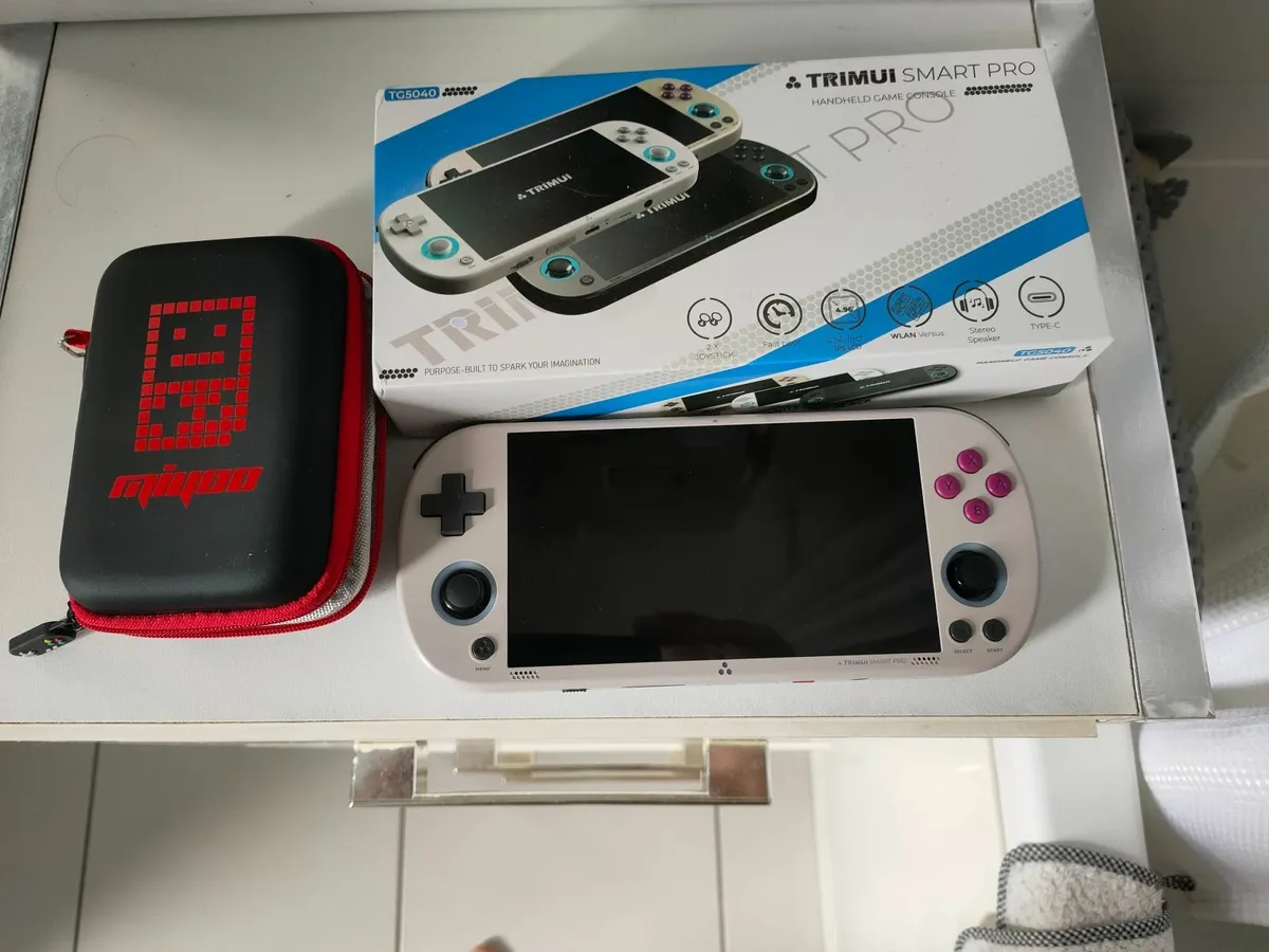 Console - Image 4