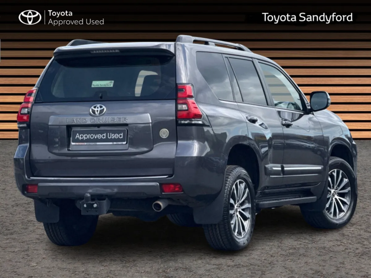 Toyota Land Cruiser AUTOMATIC LWB COMMERCIAL AUTO - Image 2