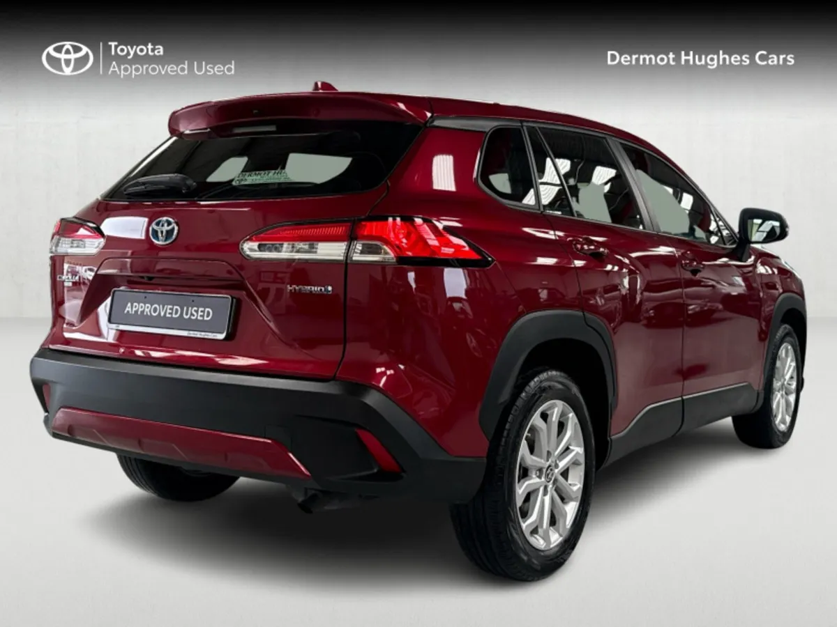 Toyota Corolla Cross HYBRID LUNA 1.8 - Image 2