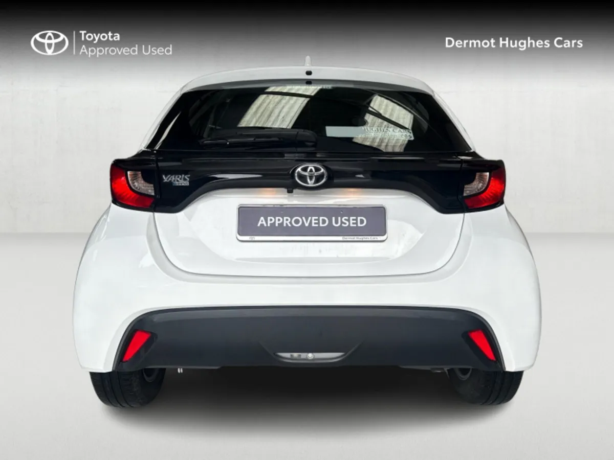 Toyota Yaris 1.0 LUNA 4DR - Image 4