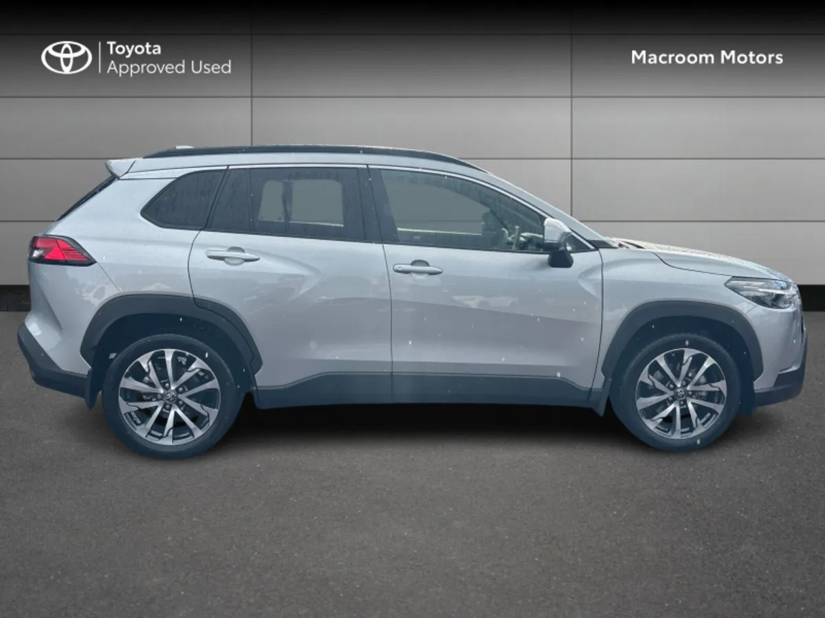 Toyota Corolla Cross 1.8 - Image 3