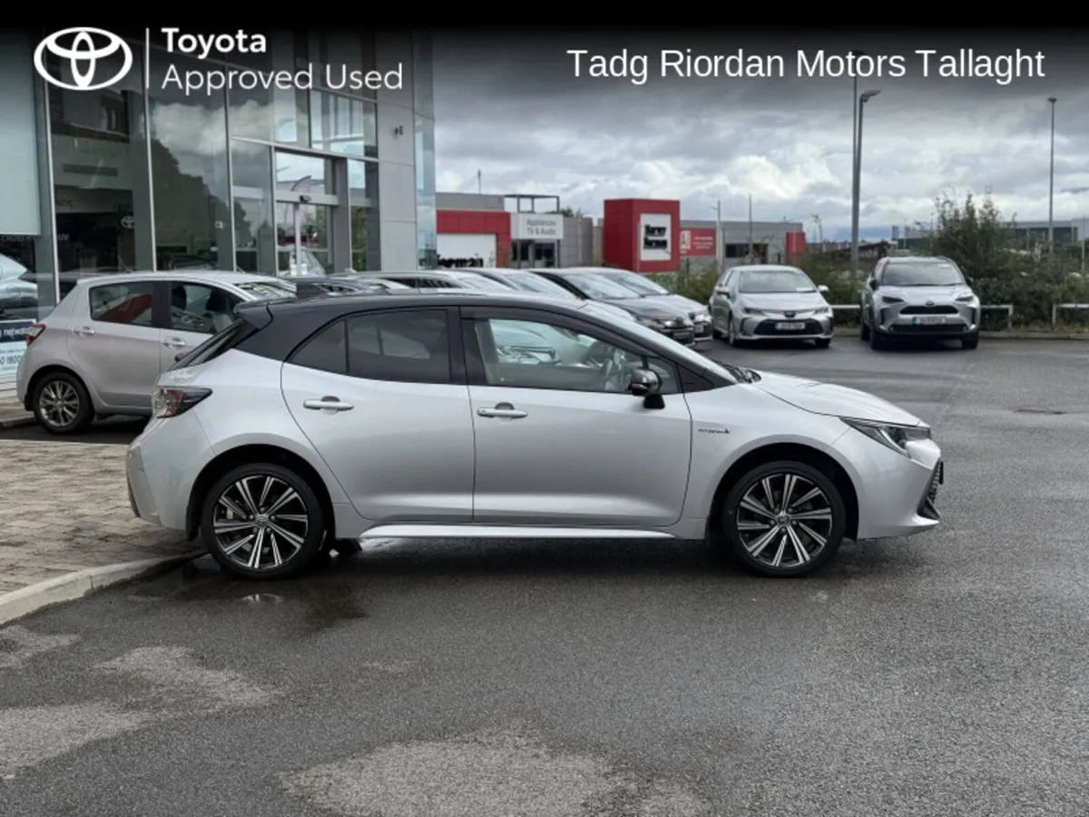 Toyota Corolla HYBRID L/SPORT HB - Image 3