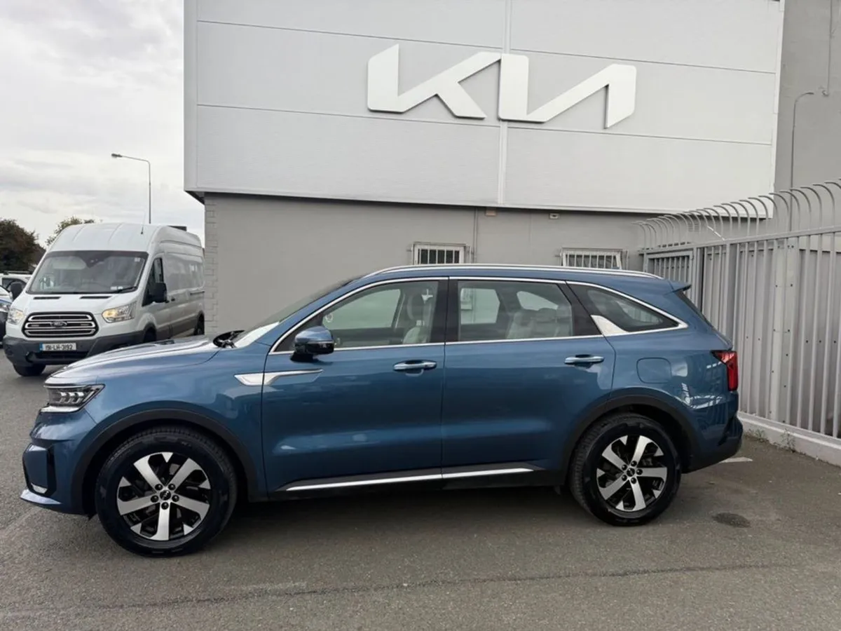 Kia Sorento K3 5P 5DR Auto - Image 2