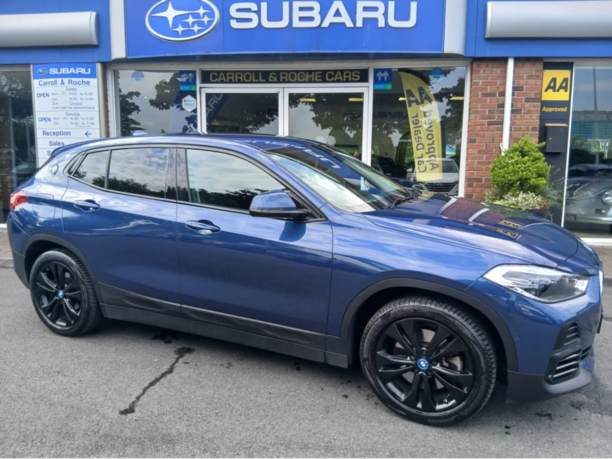 BMW X2 X-Drive {4x4} Hybrid 25E SPORT - Phytonic B - Image 2