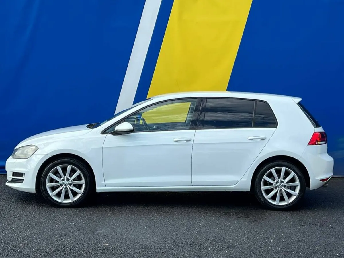 Volkswagen Golf HIGHLINE 1.4 TSI AUTO // DUAL ZONE - Image 3