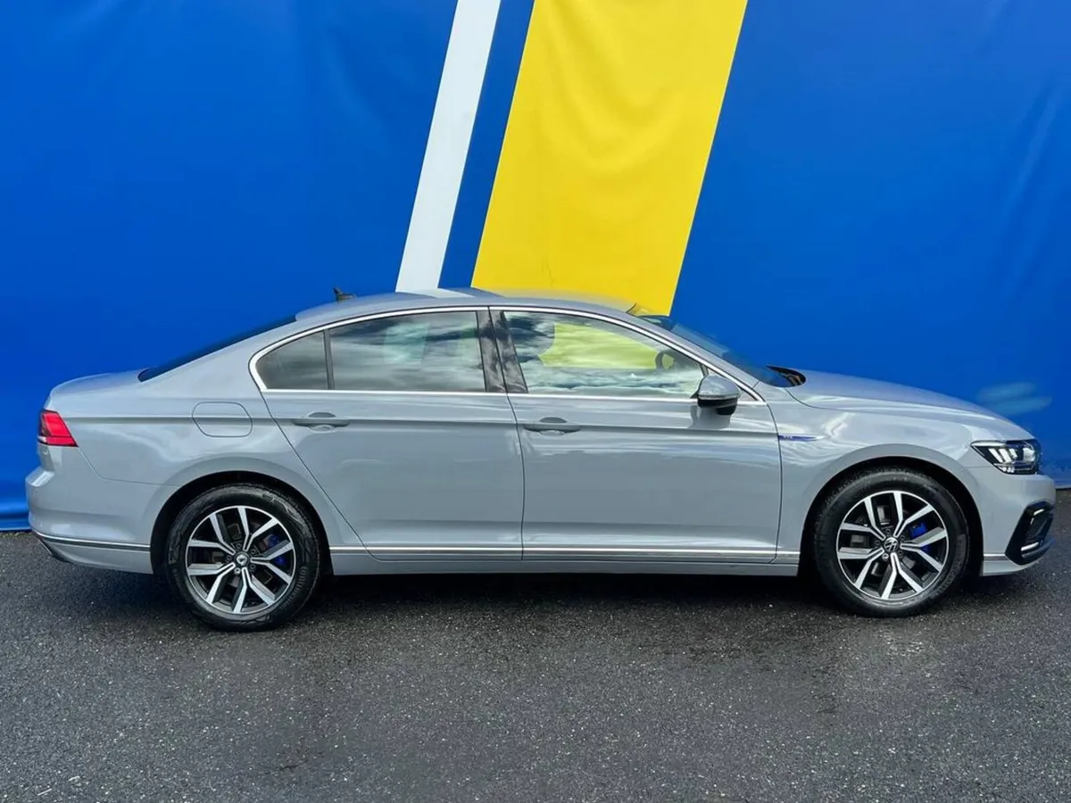 Volkswagen Passat GTE 1.4 TSI PLUG-IN HYBRID AUTO - Image 2