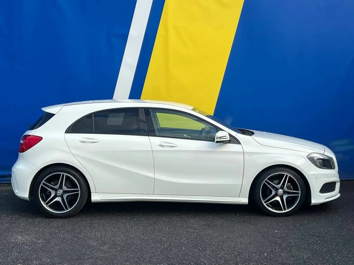 Mercedes-Benz A-Class A180 AMG-LINE 1.6 AUTO // FU - Image 2