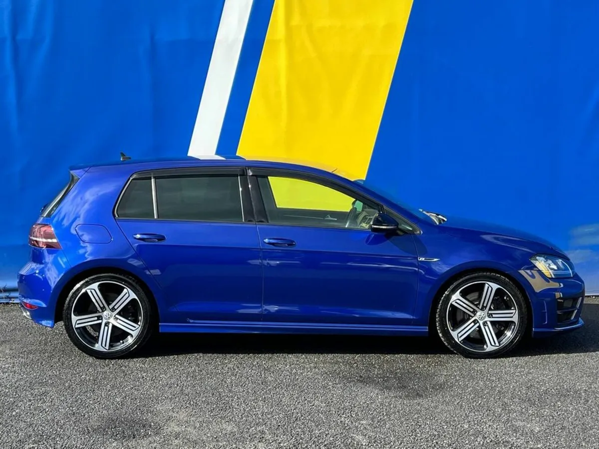 Volkswagen Golf R 4MOTION 2.0 TSI // SERVICE HISTO - Image 2