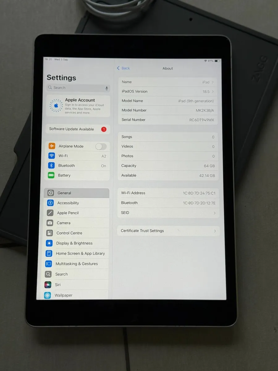 iPad 9th Gen 64GB - Image 2