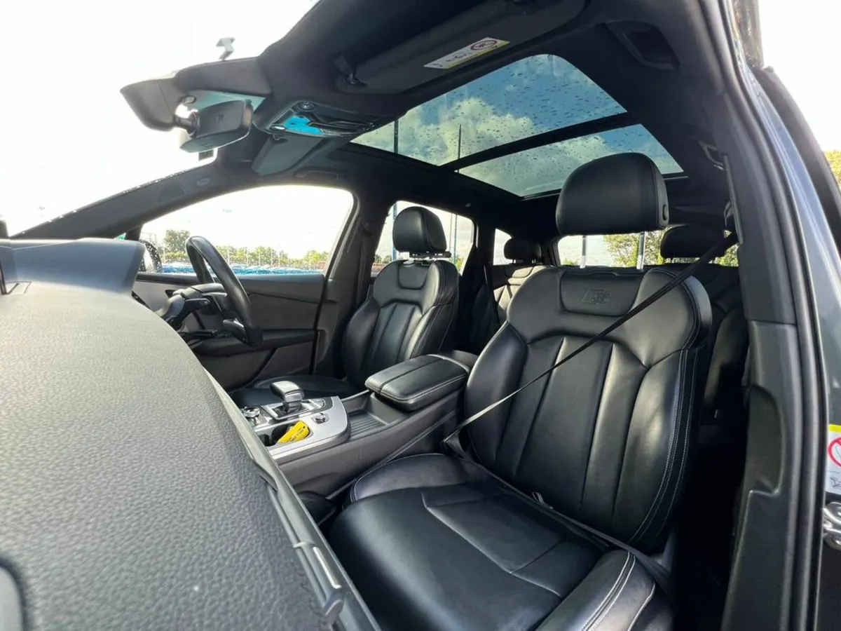 Audi Q7 S-LINE QUATTRO 3.0 TDI 45 7-SEATER ** MASS - Image 2