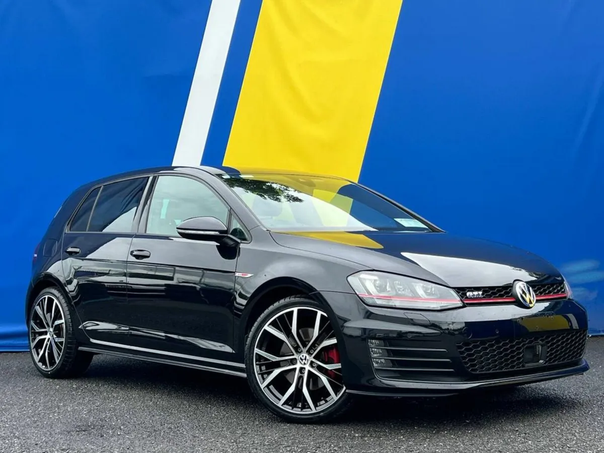 Volkswagen Golf GTI 2.0 TSI AUTO // TARTAN INTERIO - Image 1