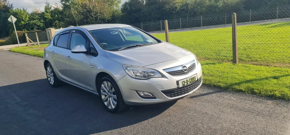 2012 Opel Astra 1.4I 100PS NCT 27/02/2026 Spotlles - Image 2