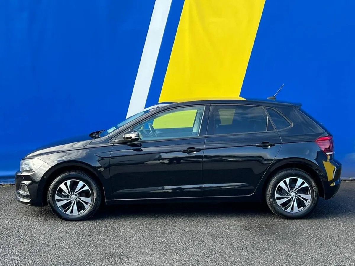Volkswagen Polo COMFORTLINE 1.0 TSI AUTO // APPLE - Image 3