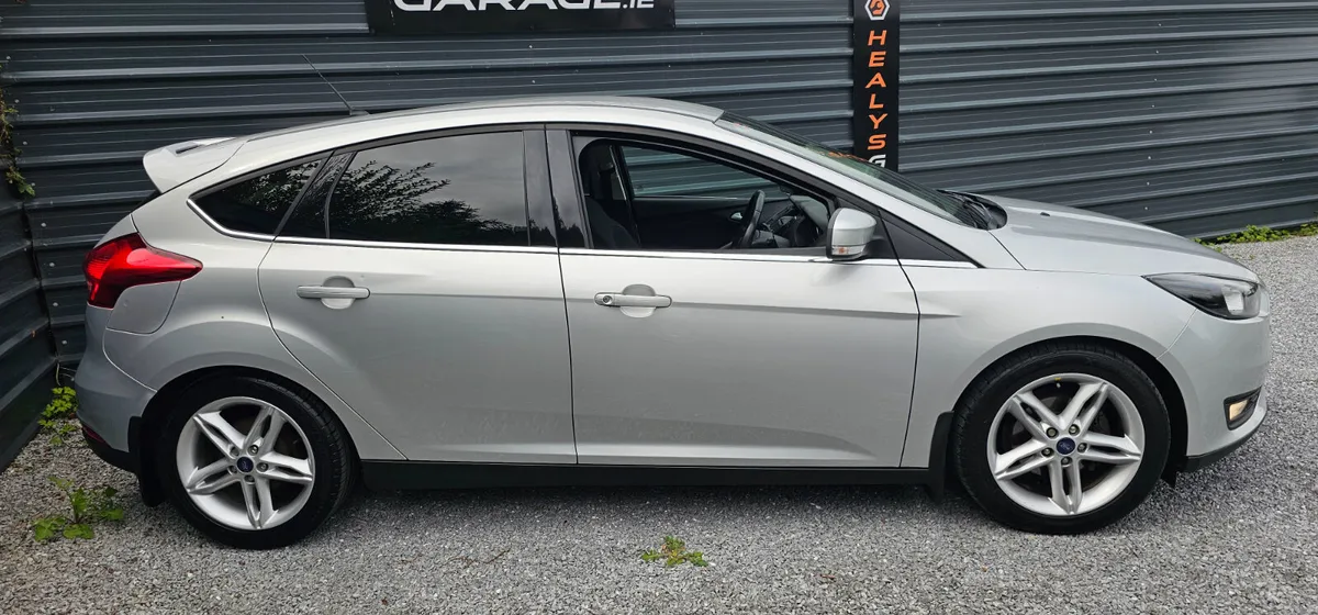 2017 Ford Focus Zetec Tdci - Image 4