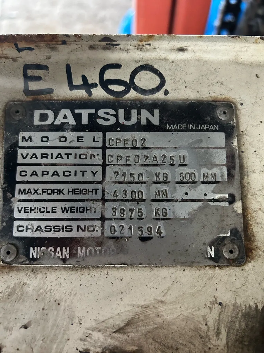 Nissan Datsun forklift - Image 3