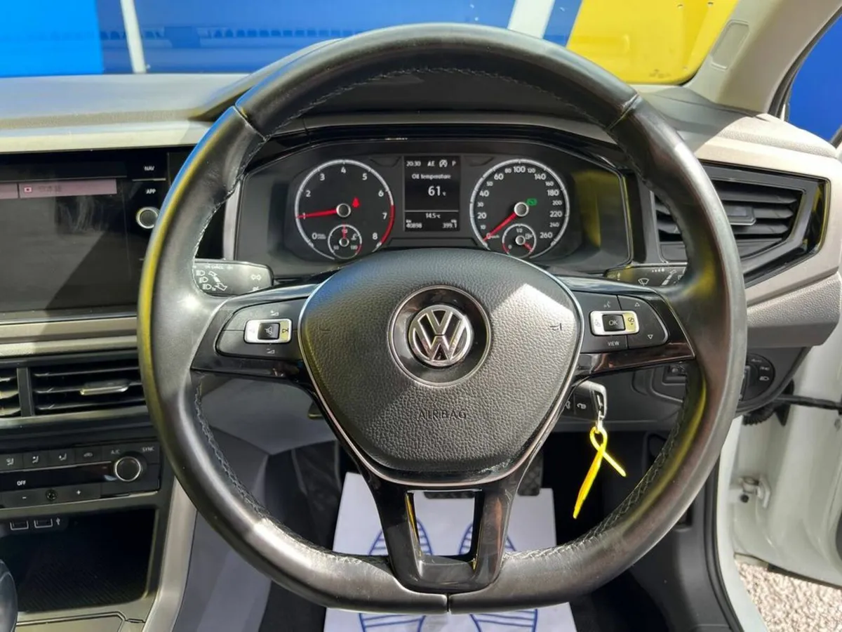 Volkswagen Polo COMFORTLINE 1.0 TSI AUTO // DIAMON - Image 4