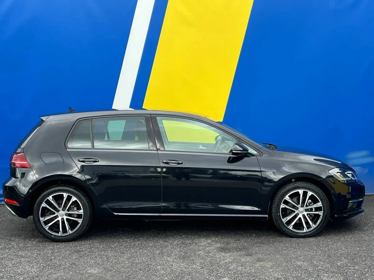 Volkswagen Golf COMFORTLINE 2.0 TDI AUTO // 360 SU - Image 2