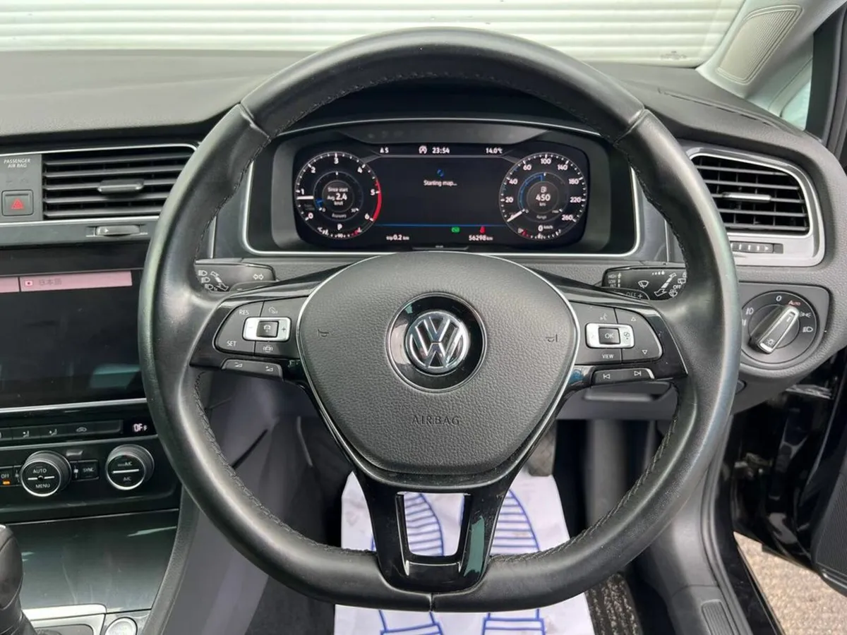 Volkswagen Golf COMFORTLINE 2.0 TDI AUTO // 360 SU - Image 4