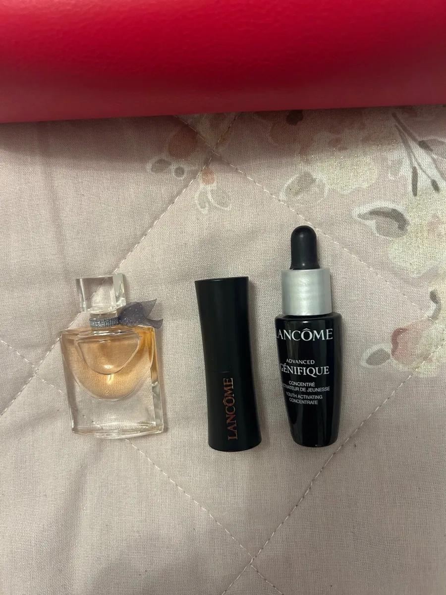 Lancome make up bag with Lancome products new - Image 2