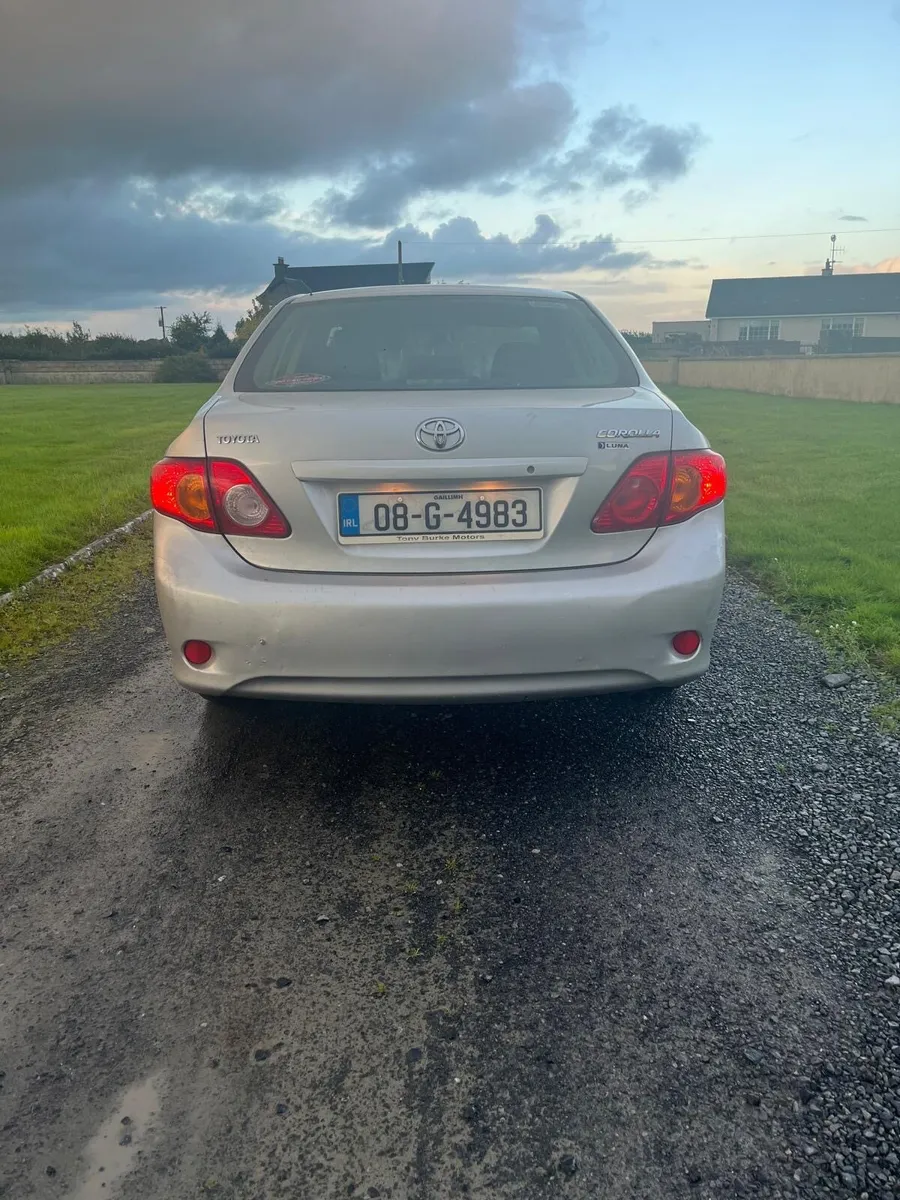 Toyota Corolla - Image 2