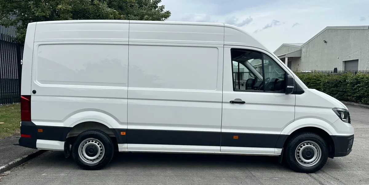 2021 VW Crafter HIGH SPEC Cruise Control - Image 3