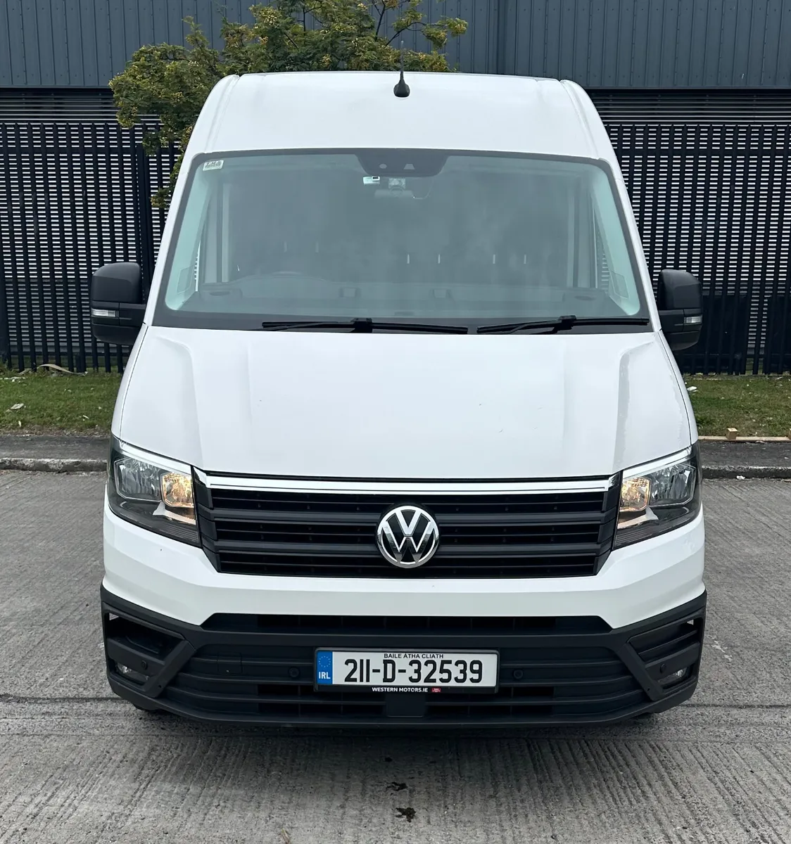 2021 VW Crafter HIGH SPEC Cruise Control - Image 2