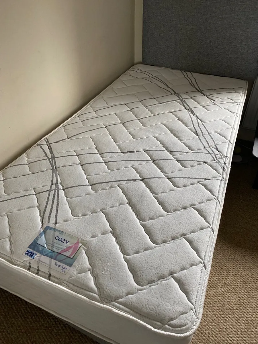 Bed - Image 2